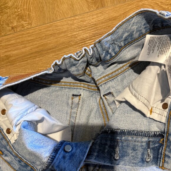 Levi's Slouchy Distressed Jeans - Picture 4 of 6